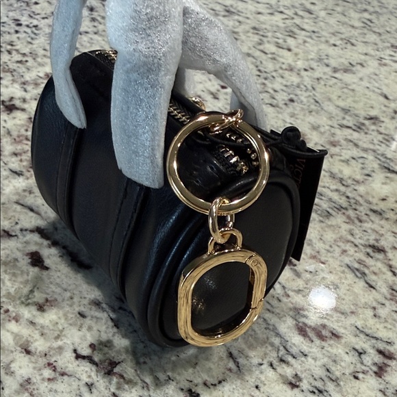 Victoria's Secret Black and Gold Key Holder - Picture 3 of 10
